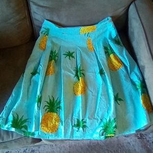 RSVP by Talbot's size 8 full skirt just below the knee. Light sky blue/pineapple
